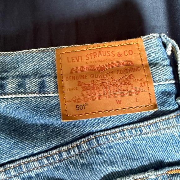 Levis 501 Jeans Women Blue Button Fly High Rise Big E Premium Denim Size 30 - Picture 3 of 9